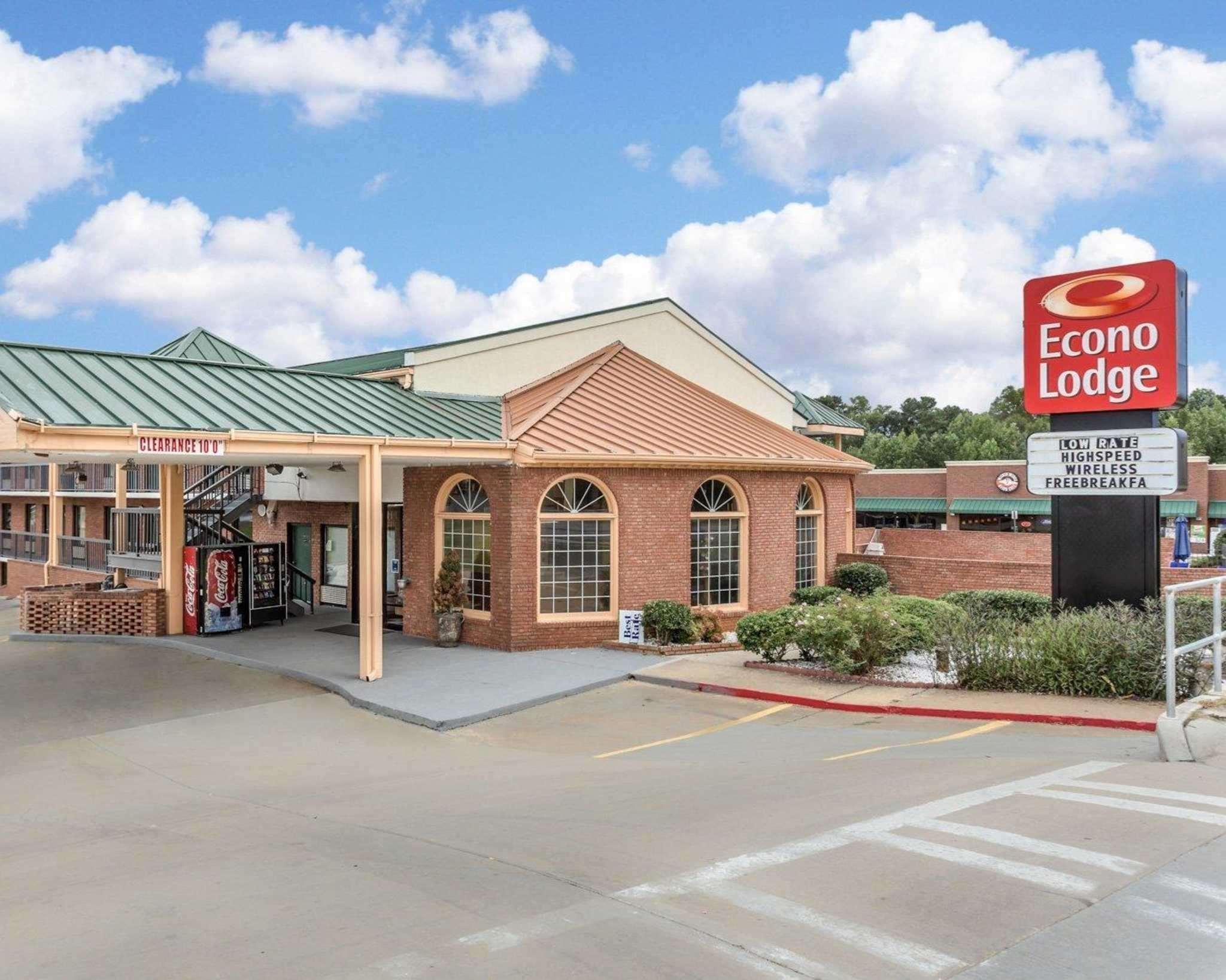 אקוורת' Econo Lodge מראה חיצוני תמונה